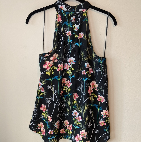 Sold Express floral tank top - Picture 3 of 6